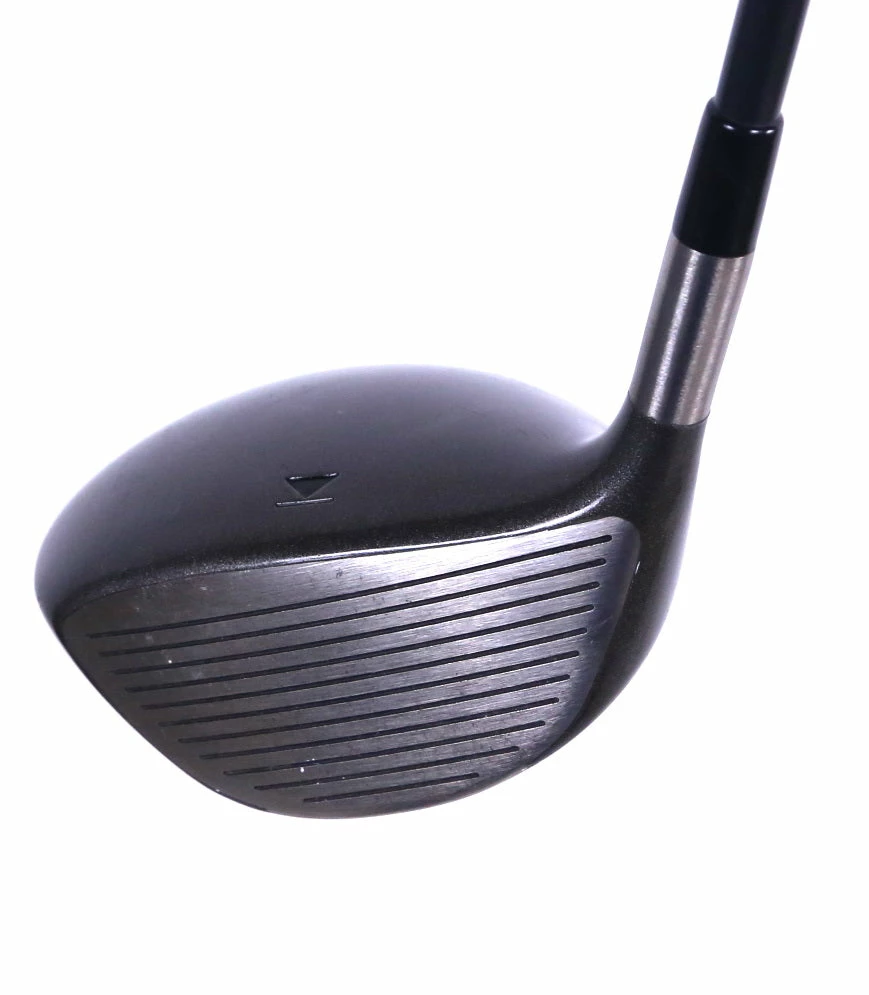 Titleist 975D Driver RH 8.5* 44 In Titleist Ultralite Graphite Shaft Stiff Flex - Image 3