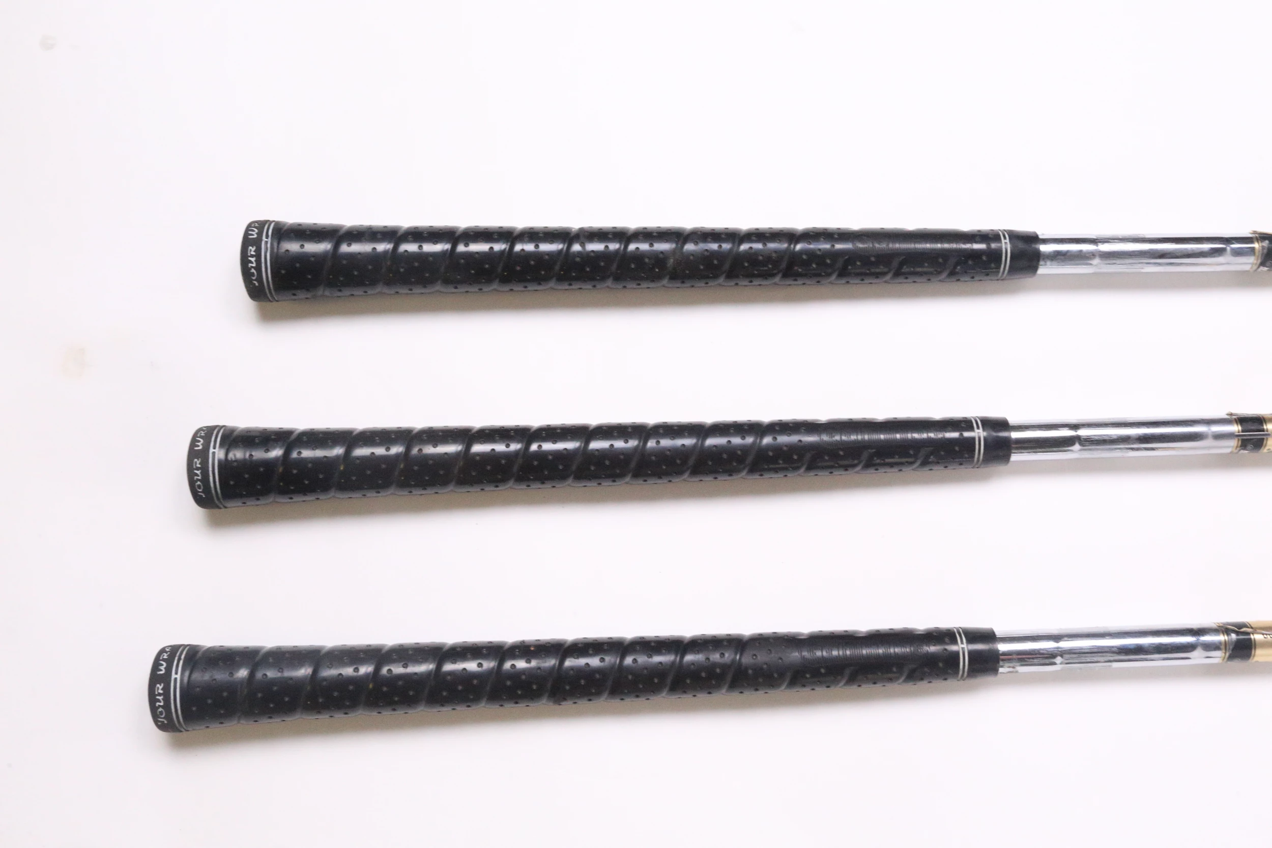 Titleist AP1 6-8 Iron Set Standard RH Tungsten Nickel Dynamic Gold Steel Shaft - Image 4