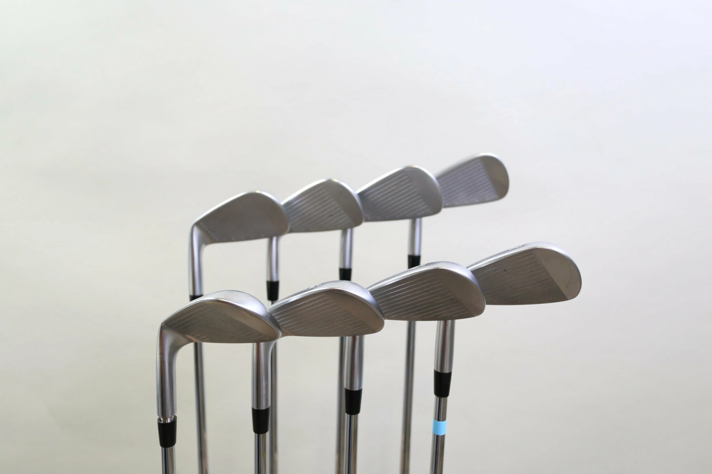 Mizuno JPX 921 Tour 4-PW-GW Iron Set RH +0.25 In KBS $-Taper Steel Stiff Flex - Image 2