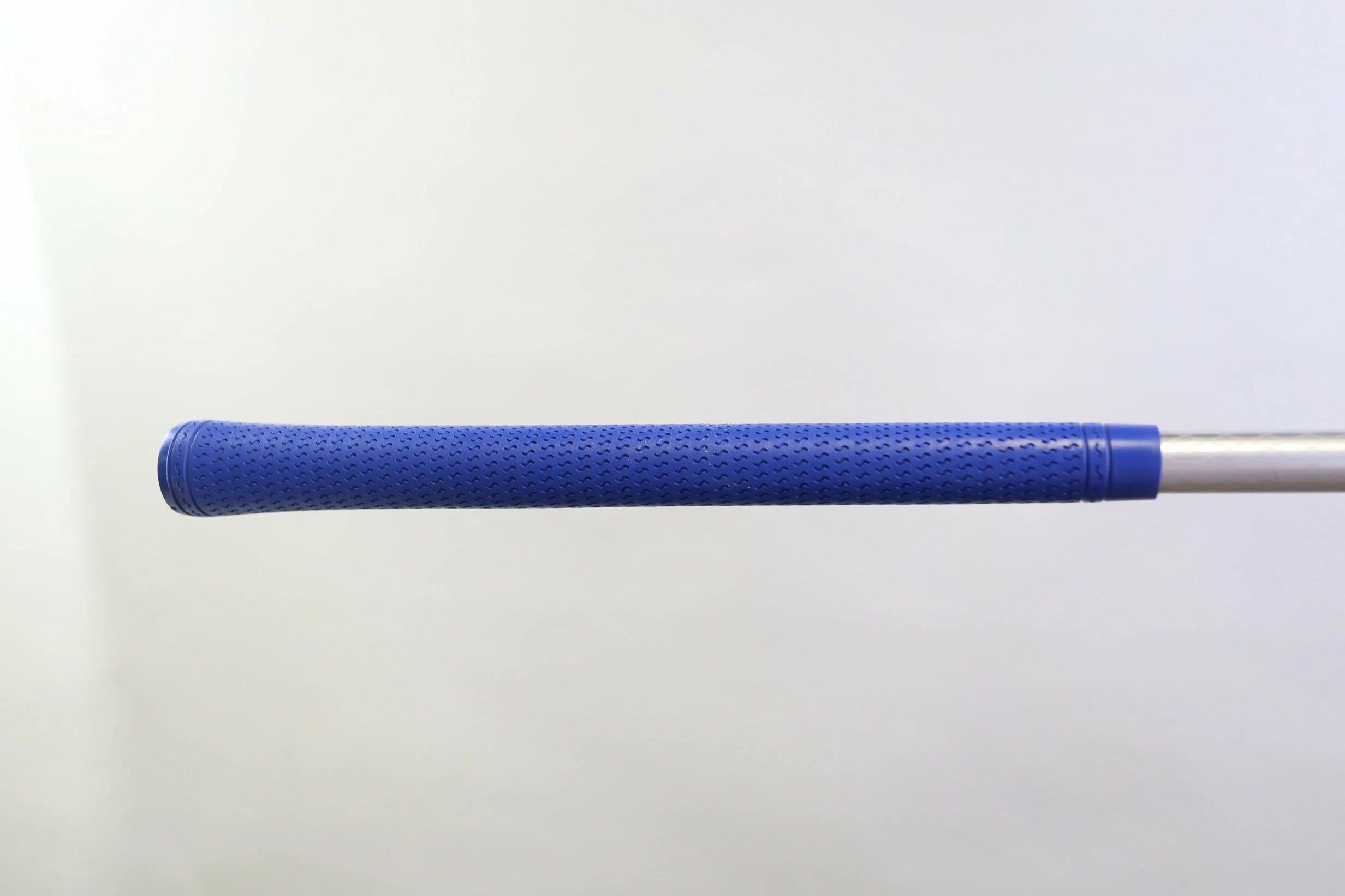 TaylorMade R15 Rescue 3 Hybrid 19* RH 40.25 In Graphite Shaft Regular Flex - Image 9