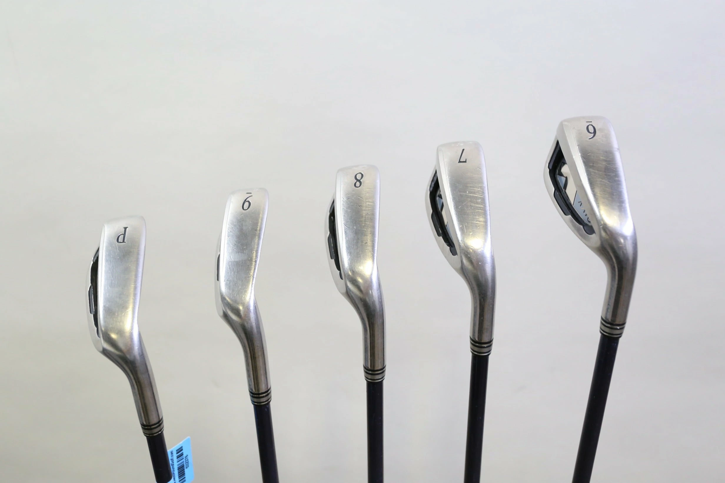 XXIO X 6-9, PW Iron Set RH MP1000 Graphite Shafts Stiff Flex - Image 4