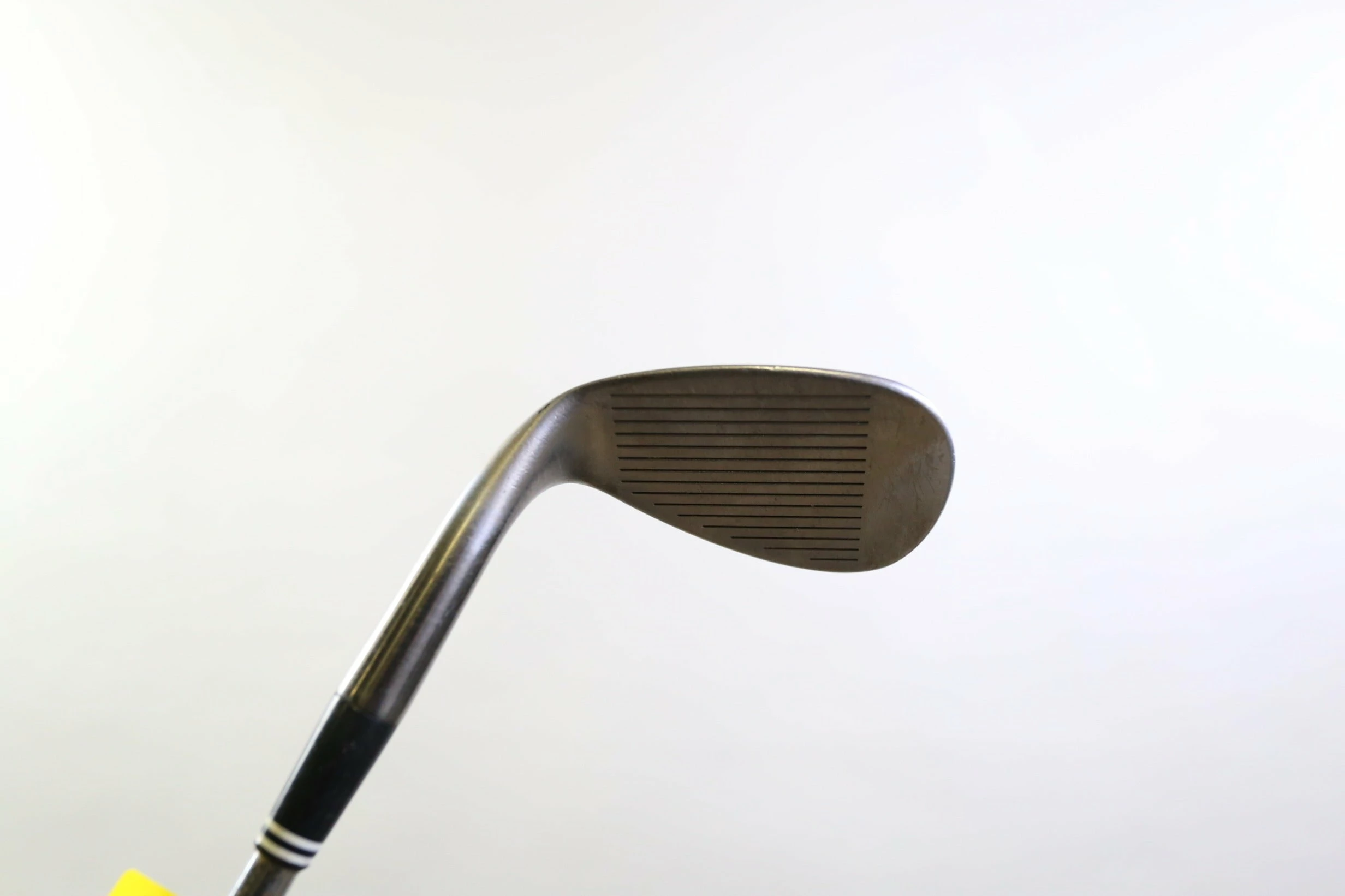 Cleveland CG15 Satin Chrome 60* Wedge RH 35.25 In 8* Bounce Steel Stiff Flex - Image 2