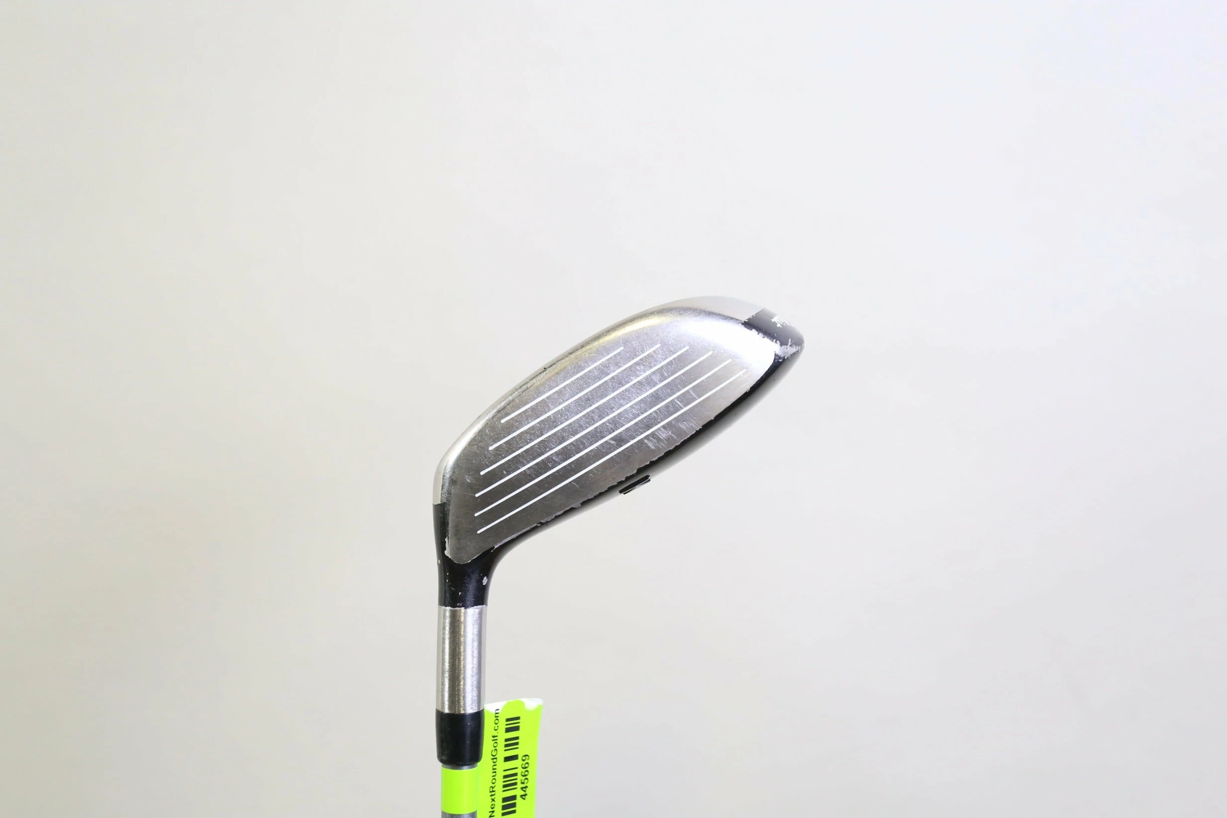 Titleist 909F2 3 Wood 15.5* RH 43 In Diamana Graphite Shaft Stiff Flex - Image 2
