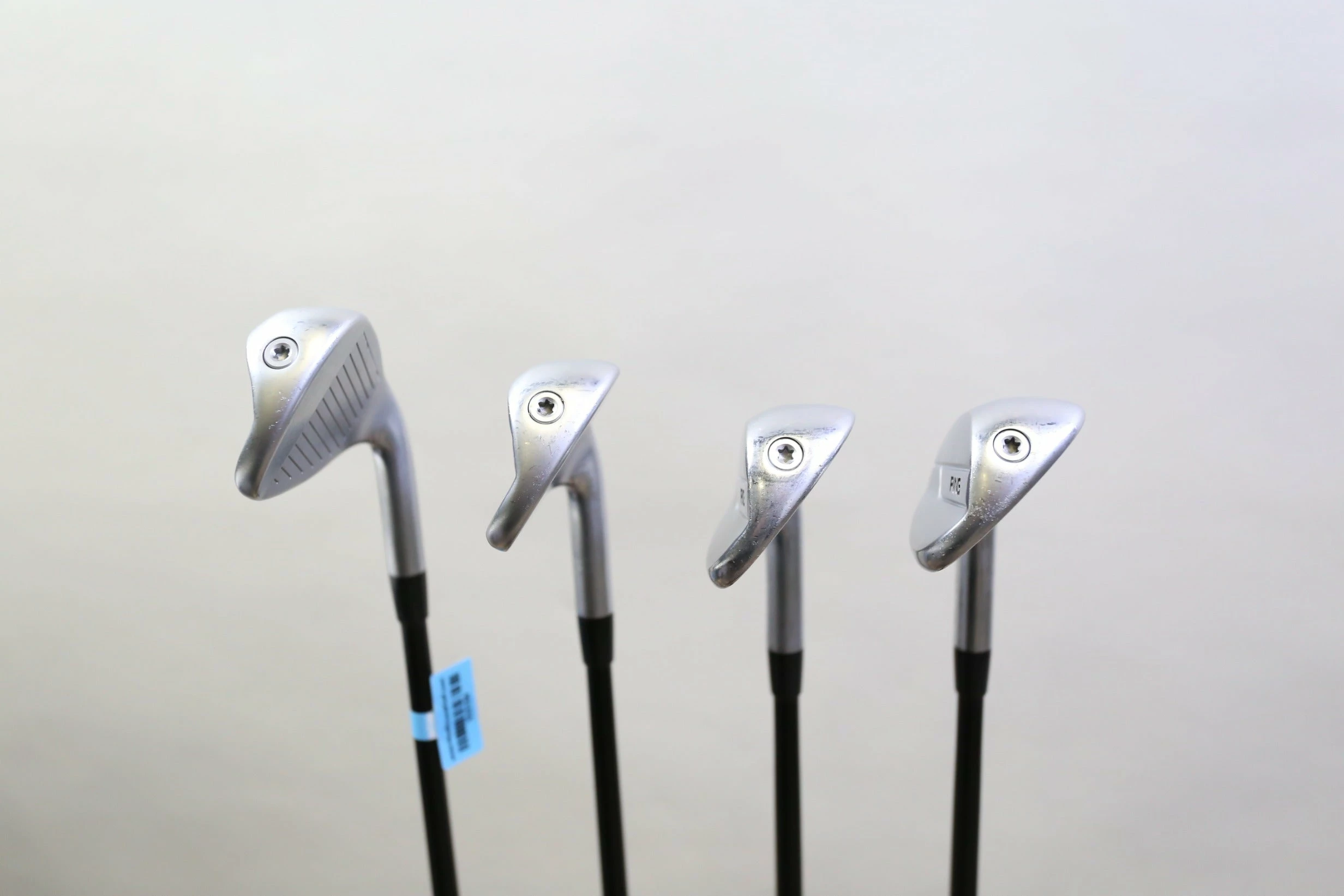 LEFTY Ping G700 Black Dot 8-PW-UW Iron Set -0.5 In Ping Alta CB Graphite Regular - Image 3