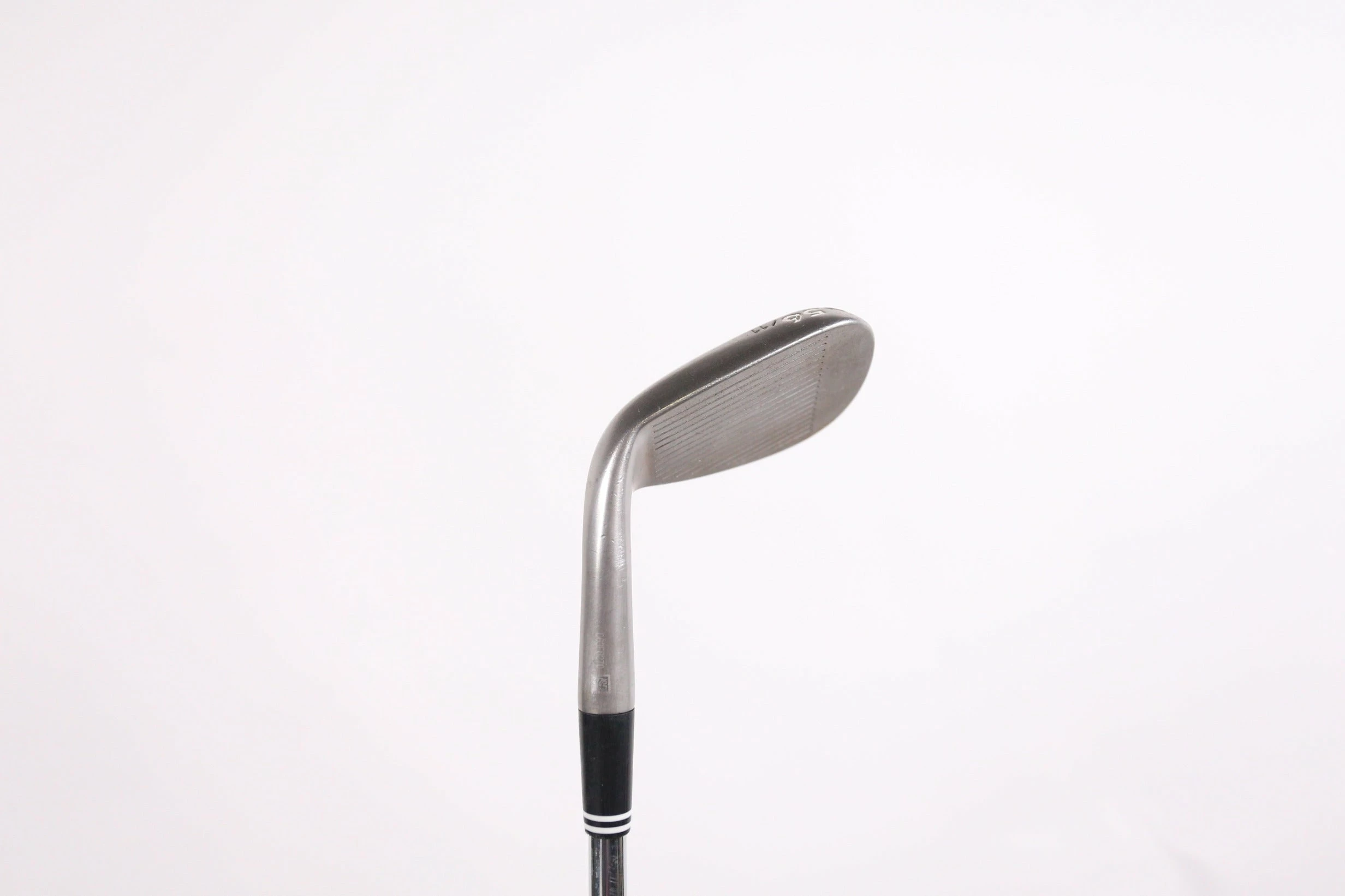 Cleveland RTX-3 Tour Satin 56* Wedge RH 35 In Dynamic Gold Steel Stiff Flex - Image 5