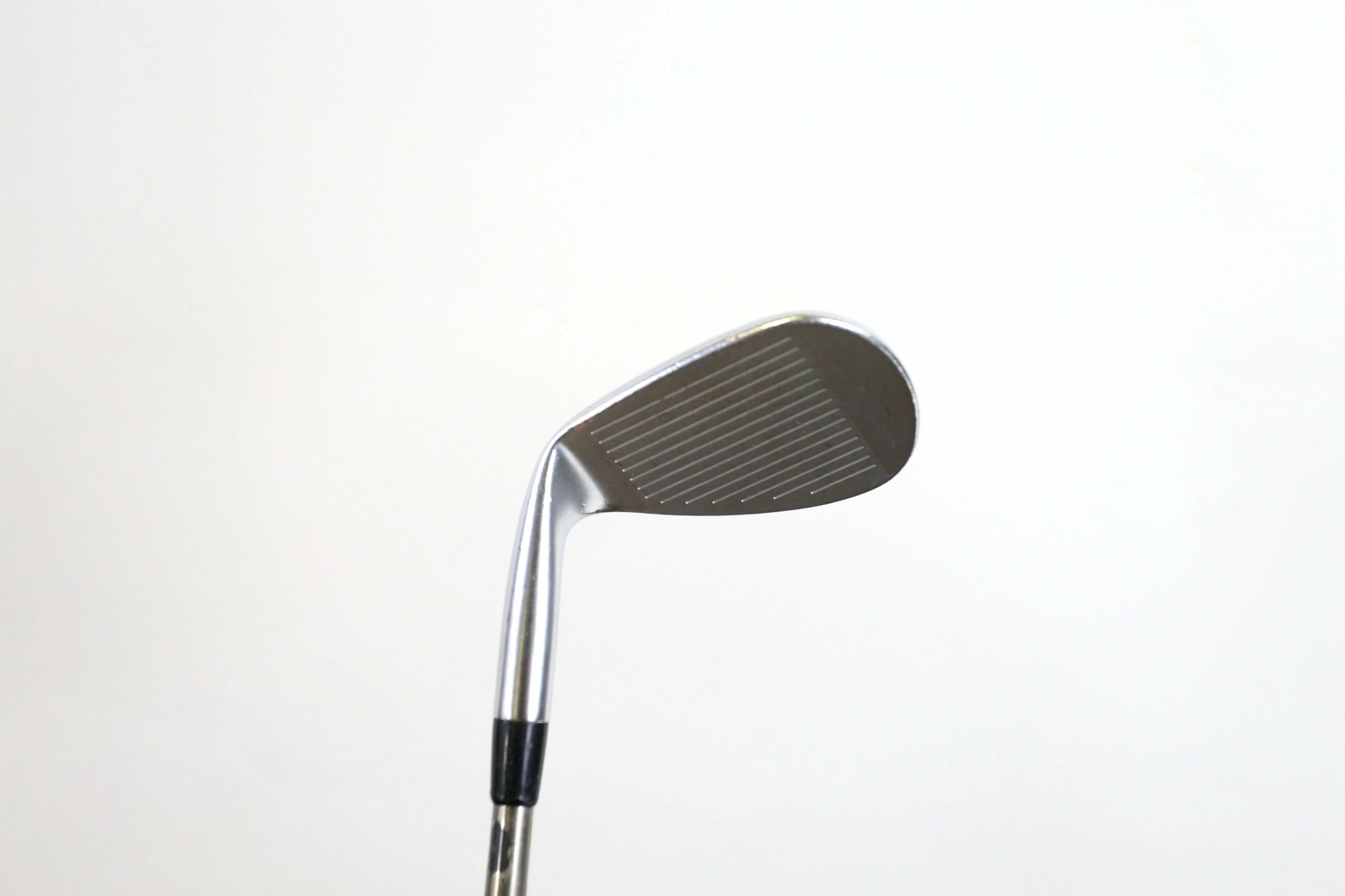 Mizuno JPX 919 Hot Metal Sand Wedge 55* RH 35.75 In Recoil Graphite Stiff Flex - Image 5