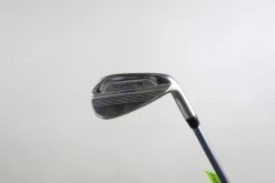 Cobra Max Gap Wedge RH 35.5 In Matrix White Tie X4 Graphite Regular