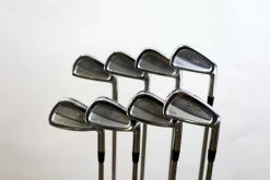 Titleist 690 CB Forged 3-PW Iron Set RH -0.5 In Dynamic Gold Steel Stiff Flex