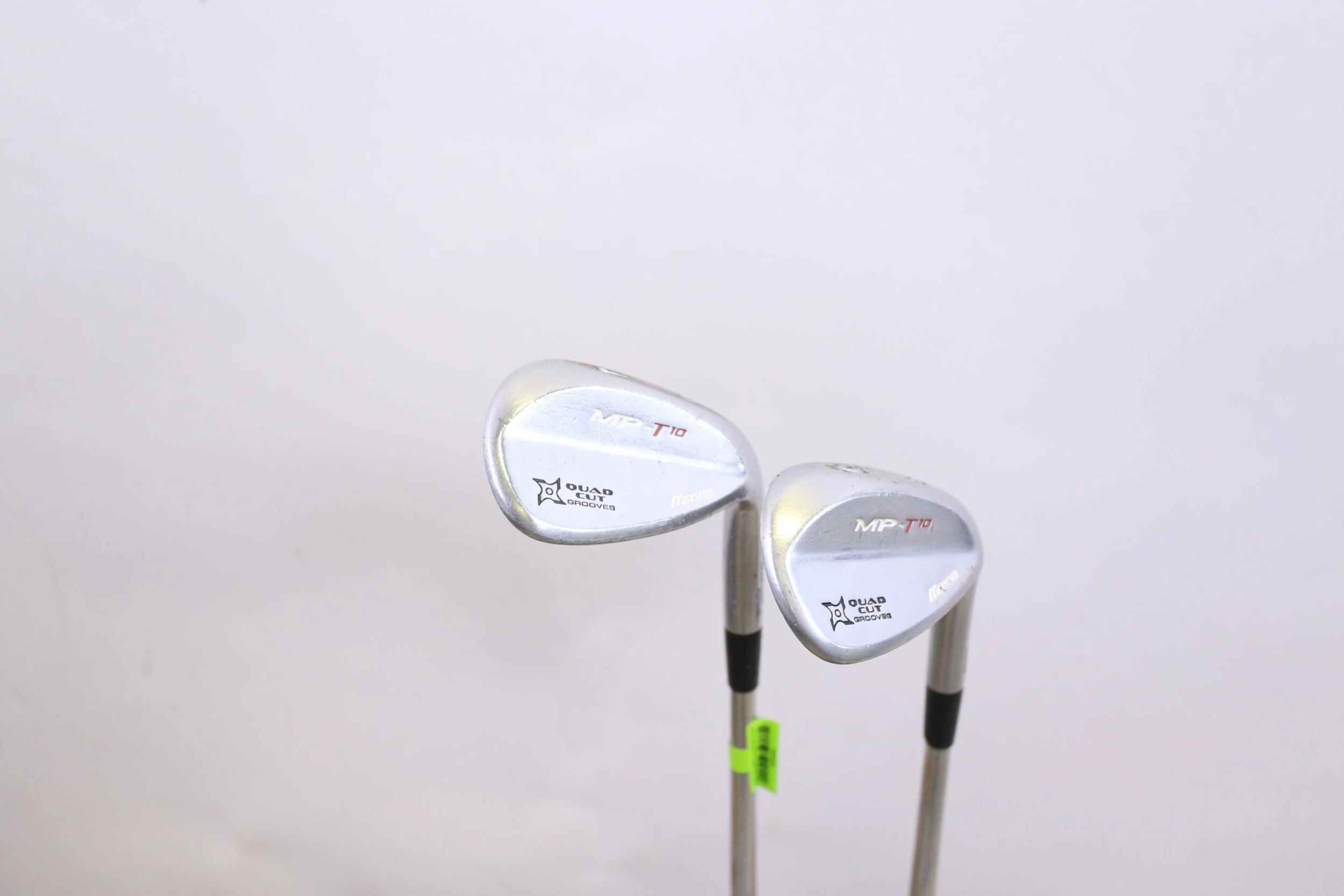 Mizuno MP T-10 White Satin 52*, 56* Wedge Set RH Steel Shaft Wedge Flex - Image 2