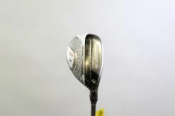 Cobra AMP Cell Orange 4 Hybrid 23* RH 39 In Graphite Shaft Regular Flex