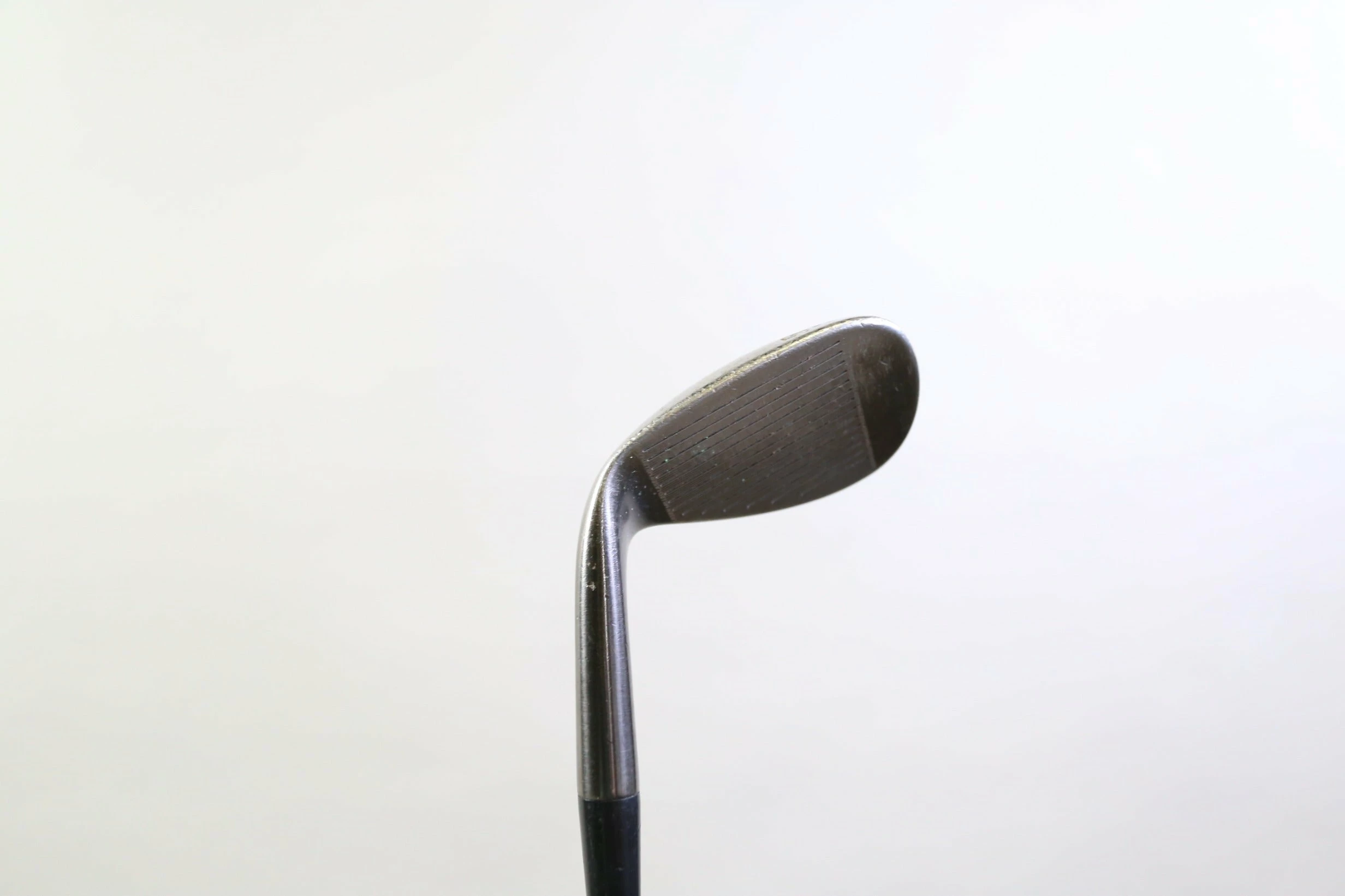 Cleveland CG15 Black Pearl 52* Wedge 10* Bounce RH 35.5 In Steel Stiff Flex - Image 5