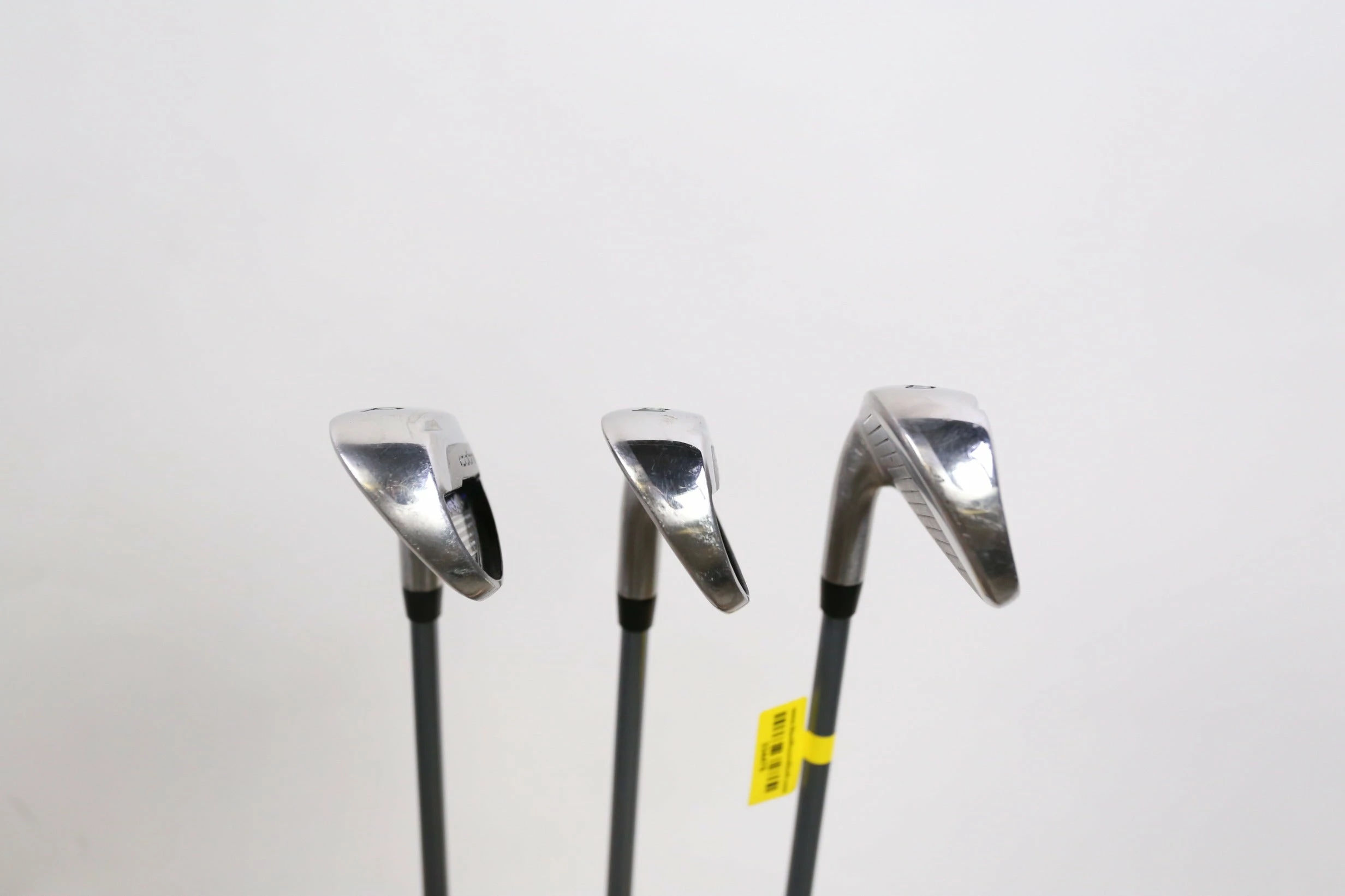 Cobra Max 8-PW Iron Set RH +1 In White Tie X4 Graphite Shafts Lite Flex - Image 3