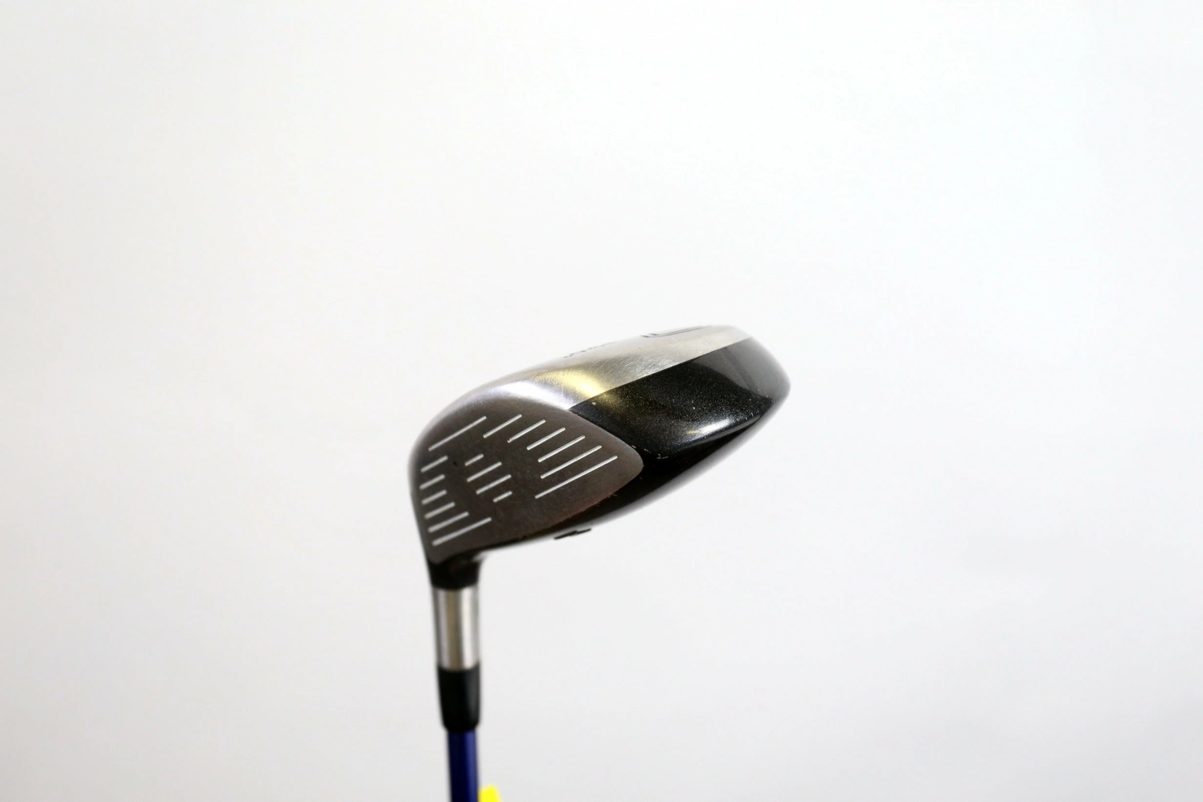 Titleist 904F 5 Wood 19* RH 42.5 In Graphite Design Shaft Stiff Flex - Image 5