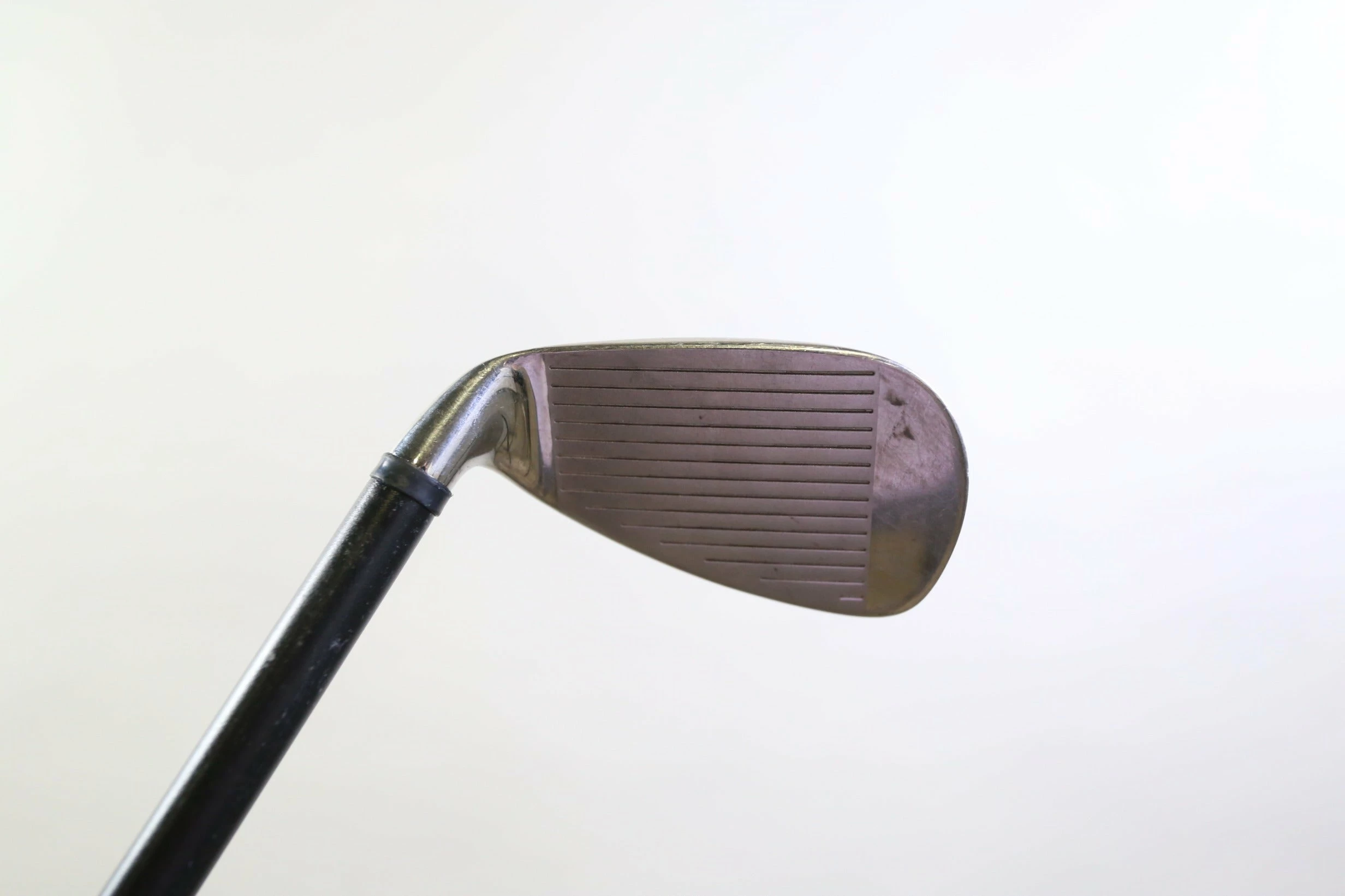 Wilson Staff Di7 Gap Wedge 49* RH 35.75 In ProForce V2 Graphite Shaft Uniflex - Image 2