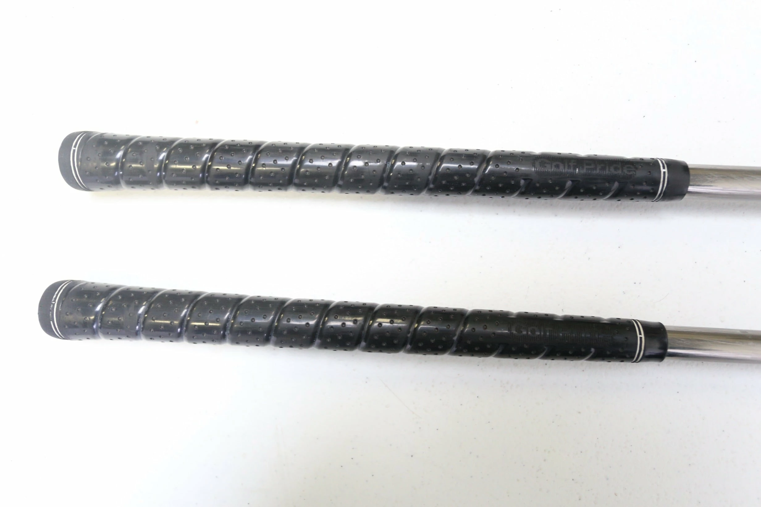 Callaway Big Bertha 4, 5 Hybrid Set RH Recoil Graphite Shafts Seniors - Image 8