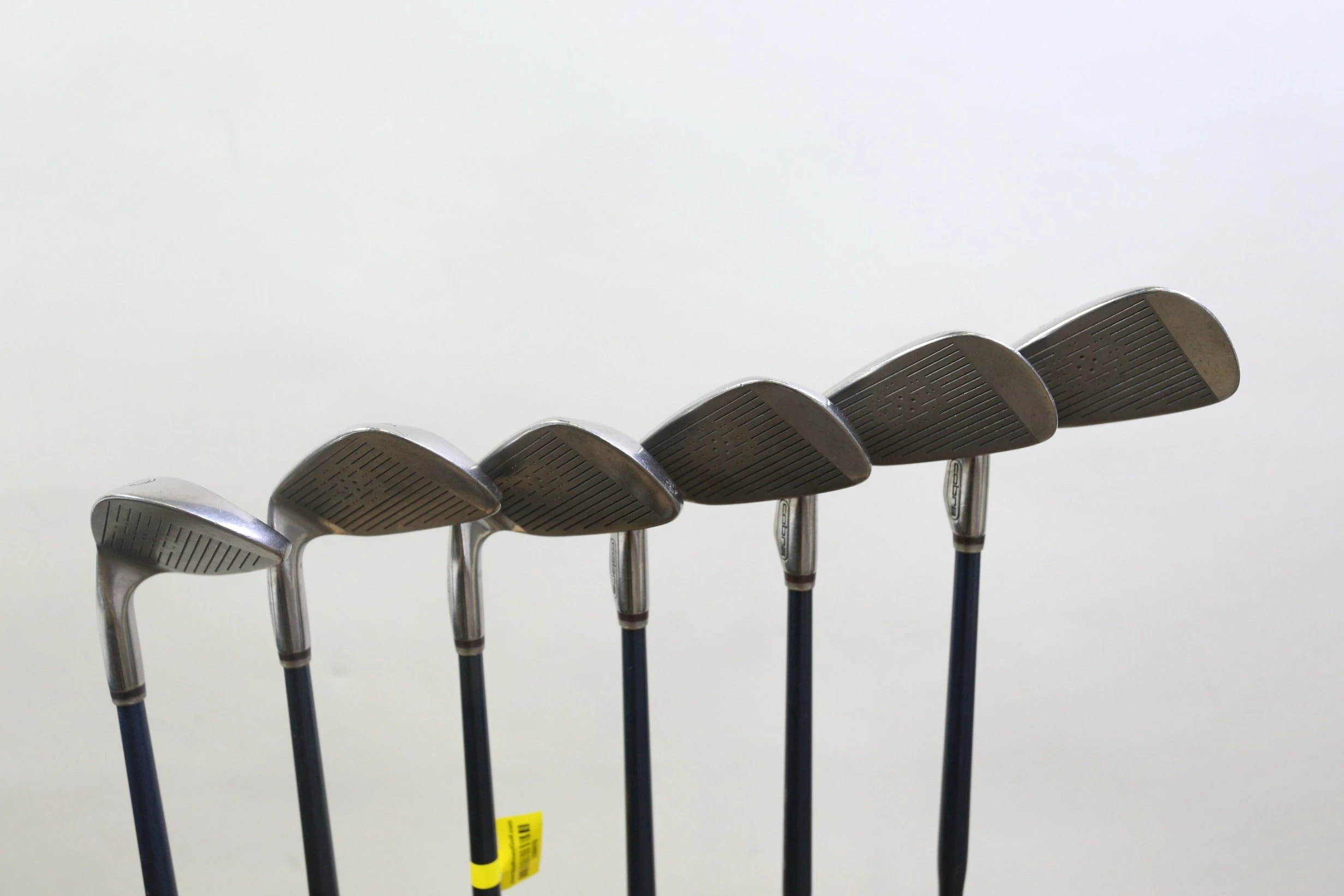 Cobra KING COBRA 2 OVERSIZE 6-PW-SW Iron Set RH -0.5 In IQ Graphite Ladies - Image 2